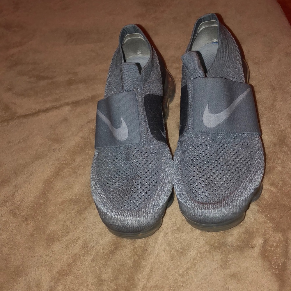 women’s nike vapormax moc